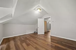 391 Poplar St, Boston, MA 02131 - Photo 14