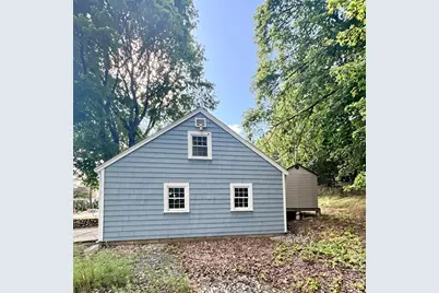 21 Bridge St, Beverly, MA 01915 - Photo 28