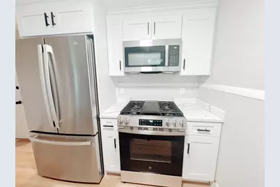 21 Bridge St, Beverly, MA 01915 - Photo 6