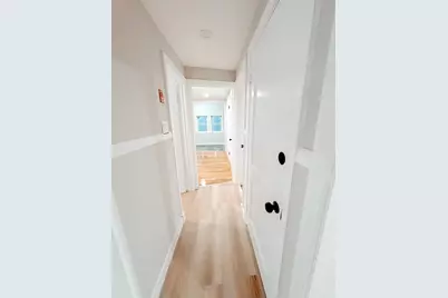 21 Bridge St, Beverly, MA 01915 - Photo 12