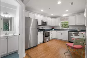 894 East St, Walpole, MA 02081 - Photo 10