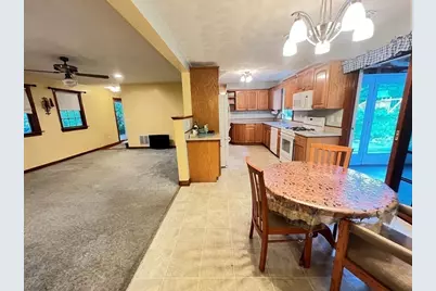 5 Kinney Ave, Burlington, MA 01803 - Photo 10