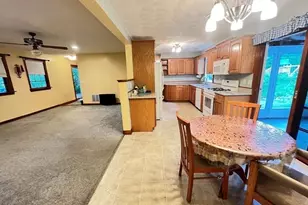 5 Kinney Ave, Burlington, MA 01803 - Photo 10