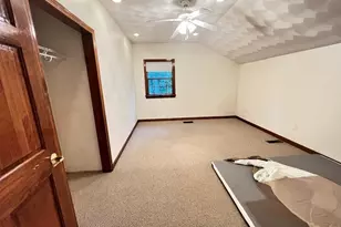 5 Kinney Ave, Burlington, MA 01803 - Photo 16