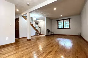 5 Kinney Ave, Burlington, MA 01803 - Photo 10
