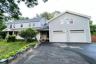 5 Kinney Ave, Burlington, MA 01803 - Photo 2