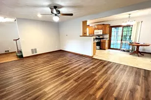 5 Kinney Ave, Burlington, MA 01803 - Photo 2