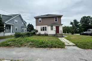 16 Northboro St, Worcester, MA 01604 - Photo 2