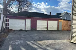 7 Bluff St, Worcester, MA 01610 - Photo 10