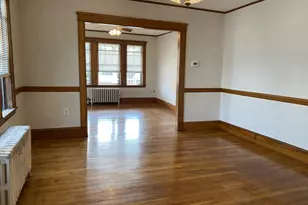 22 Colonial Ave, Newton, MA 02460 - Photo 4