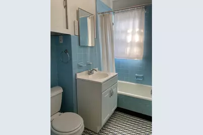 22 Colonial Avenue #22, Newton, MA 02460 - Photo 14