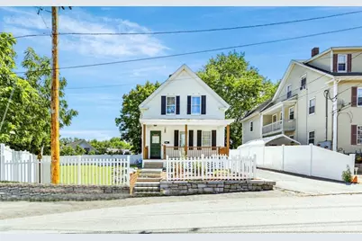 12 Quigley Avenue, Chelmsford, MA 01863 - Photo 2