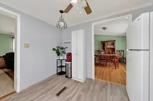 46 Leisurewoods Dr, Rockland, MA 02370 - Photo 10