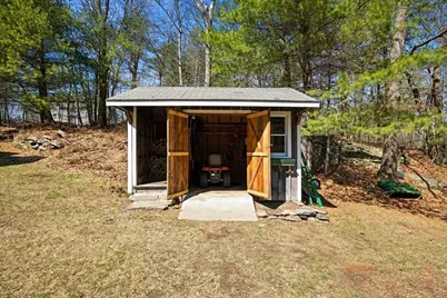 9 Cyndy Ln, Millbury, MA 01527 - Photo 30