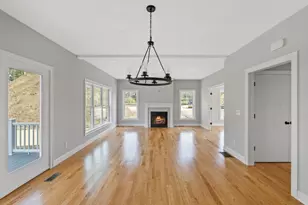 3 Loidie Ln, Brockton, MA 02301 - Photo 14