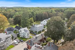 4 Coffin Ct, Newburyport, MA 01950 - Photo 34