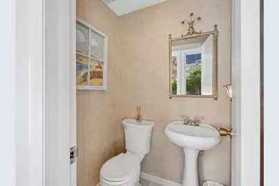 4 Coffin Court, Newburyport, MA 01950 - Photo 18