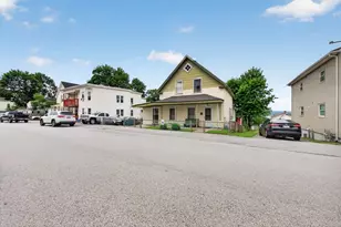 59 Orient St, Worcester, MA 01604 - Photo 1
