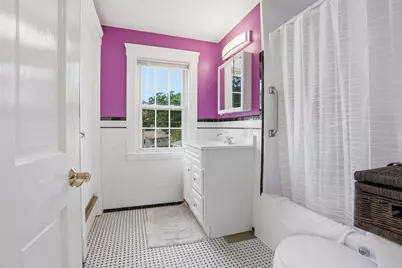112 Sherwood Rd, Medford, MA 02155 - Photo 16