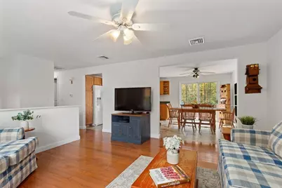 51 Anthony Street, Berkley, MA 02779 - Photo 4