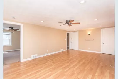 194 Lake Street #2, Waltham, MA 02451 - Photo 8
