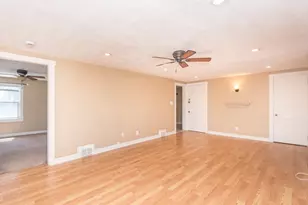 194 Lake St, Waltham, MA 02451 - Photo 8