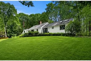 536 Ipswich Rd, Boxford, MA 01921 - Photo 2