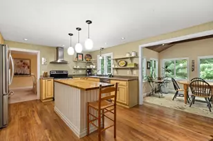 82 Norton Rd, North Attleboro, MA 02760 - Photo 4