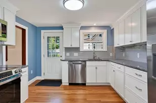 9 Harriett Ave, Burlington, MA 01803 - Photo 10