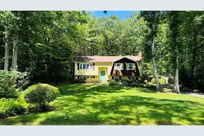 152 Forest Street, Franklin, MA 02038 - Photo 2