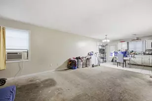 22-24 Sorrento St, Springfield, MA 01108 - Photo 8