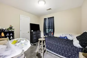 22-24 Sorrento St, Springfield, MA 01108 - Photo 10