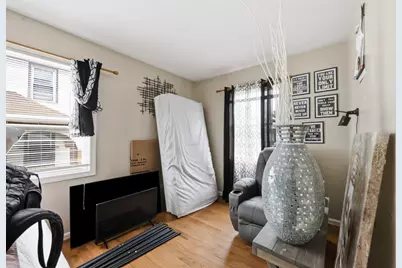 22-24 Sorrento St, Springfield, MA 01108 - Photo 12
