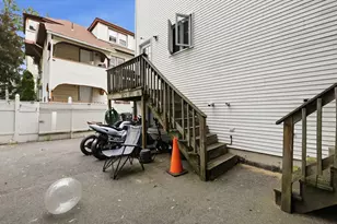 22-24 Sorrento St, Springfield, MA 01108 - Photo 30