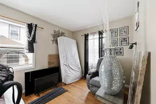 22-24 Sorrento St, Springfield, MA 01108 - Photo 12