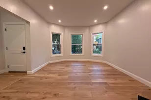 16 Willow Ave, Somerville, MA 02144 - Photo 2