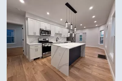 16 Willow Ave #1, Somerville, MA 02144 - Photo 4