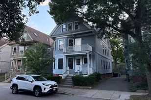 16 Willow Ave, Somerville, MA 02144 - Photo 12