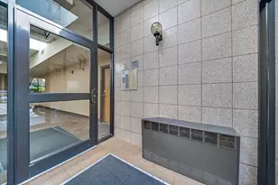 10 Linwood St, Malden, MA 02148 - Photo 22
