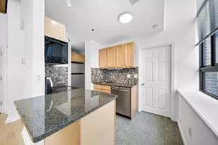 10 Linwood St, Malden, MA 02148 - Photo 4