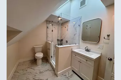 29 Sylvan St #2, Malden, MA 01248 - Photo 8