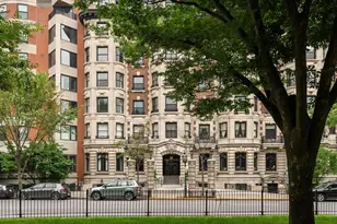 390 Commonwealth Ave, Boston, MA 02215 - Photo 20