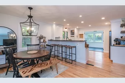 21 Gates Ave, East Longmeadow, MA 01028 - Photo 6