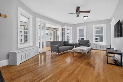 453 Broadway #1, Somerville, MA 02145 - Photo 2