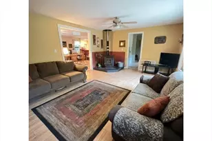 79 W Lake Rd, Fitzwilliam, NH 03447 - Photo 12