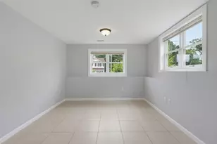 70 Swan Ave, Worcester, MA 01602 - Photo 34