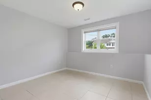 70 Swan Ave, Worcester, MA 01602 - Photo 36