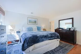 26 Pleasant St, Wellesley, MA 02482 - Photo 10