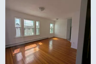 8 Pearl #3, Medford, MA 02155 - Photo 4