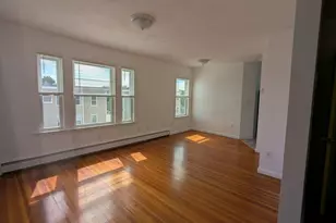 8 Pearl, Medford, MA 02155 - Photo 4